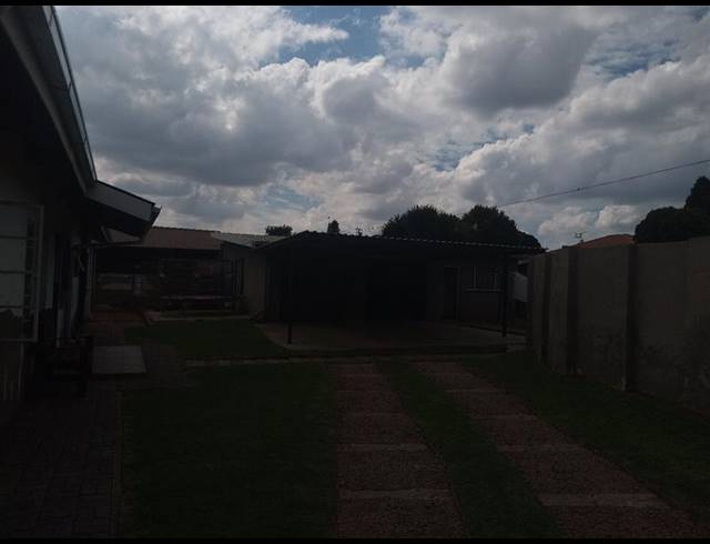 4 BEDROOM HOUSE FOR SALE IN RANDGATE